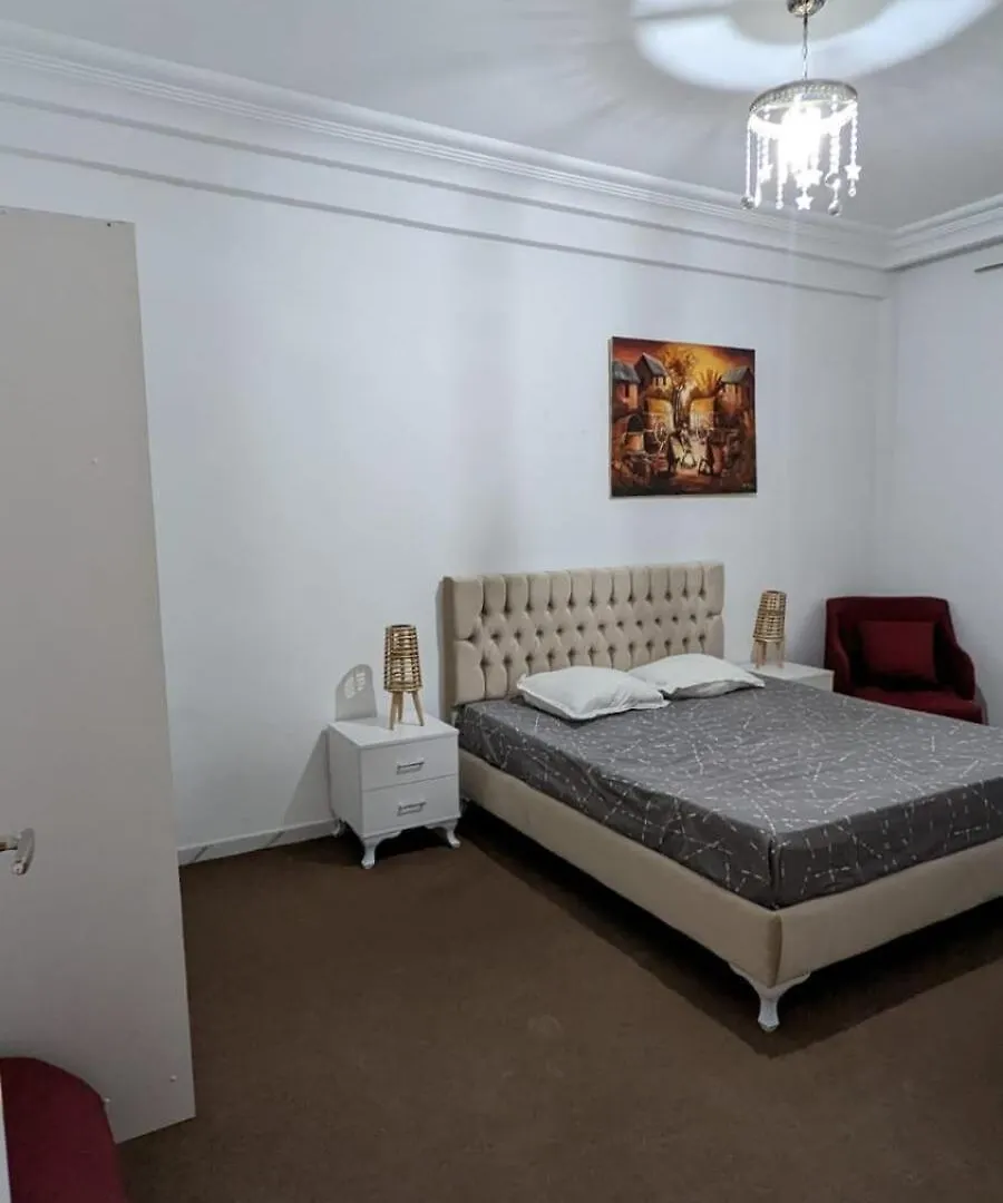 2-Bedroom Apartment Emplacement Ideal 튀니스 튀니지